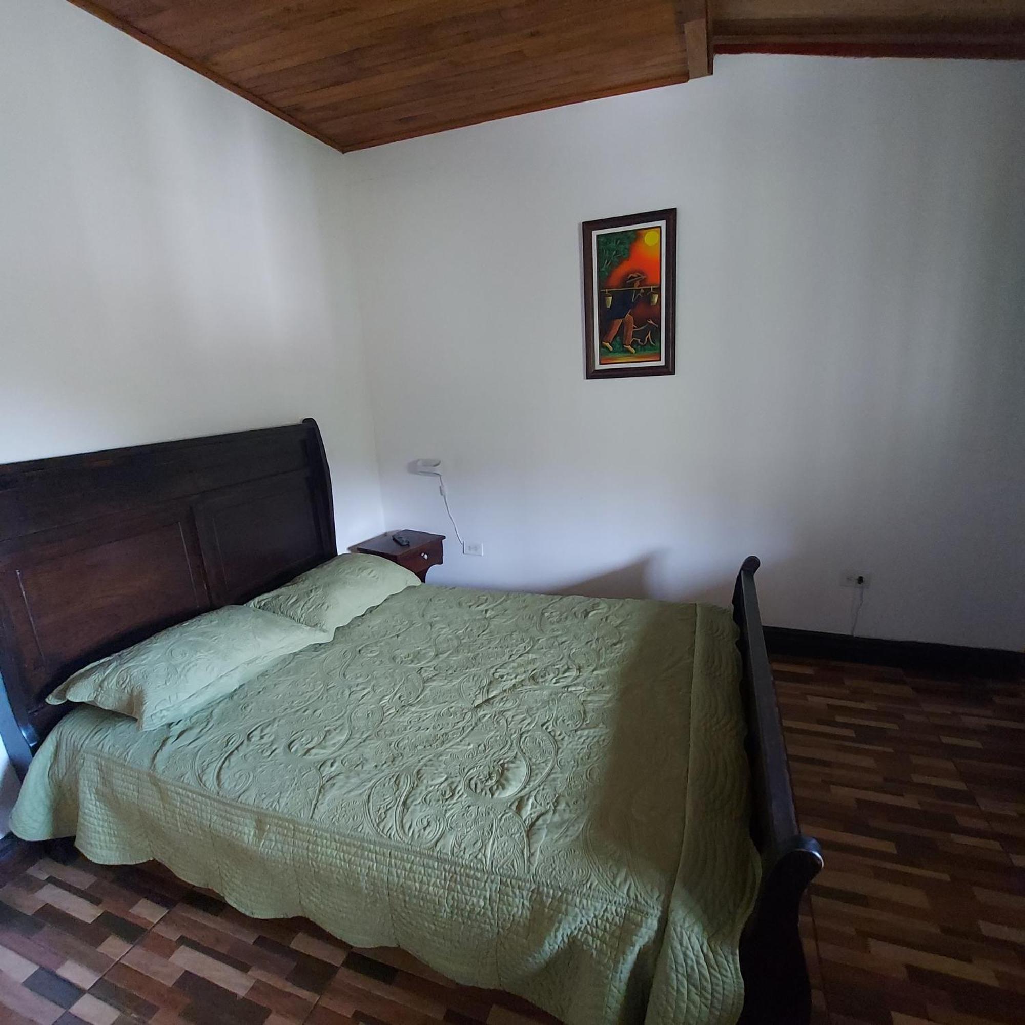 Alisson Hotel Y Restaurant Monteverde 外观 照片